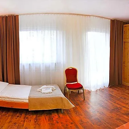 Resort Osrodek Wypoczynkowy Gryf Ii 3*